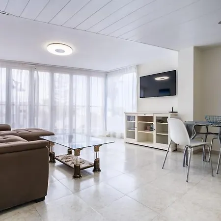 En Primera Linea En Cristianos Apartamento *