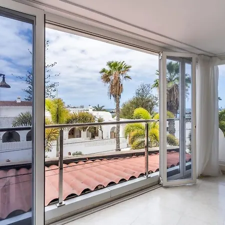 En Primera Linea En Cristianos Apartamento